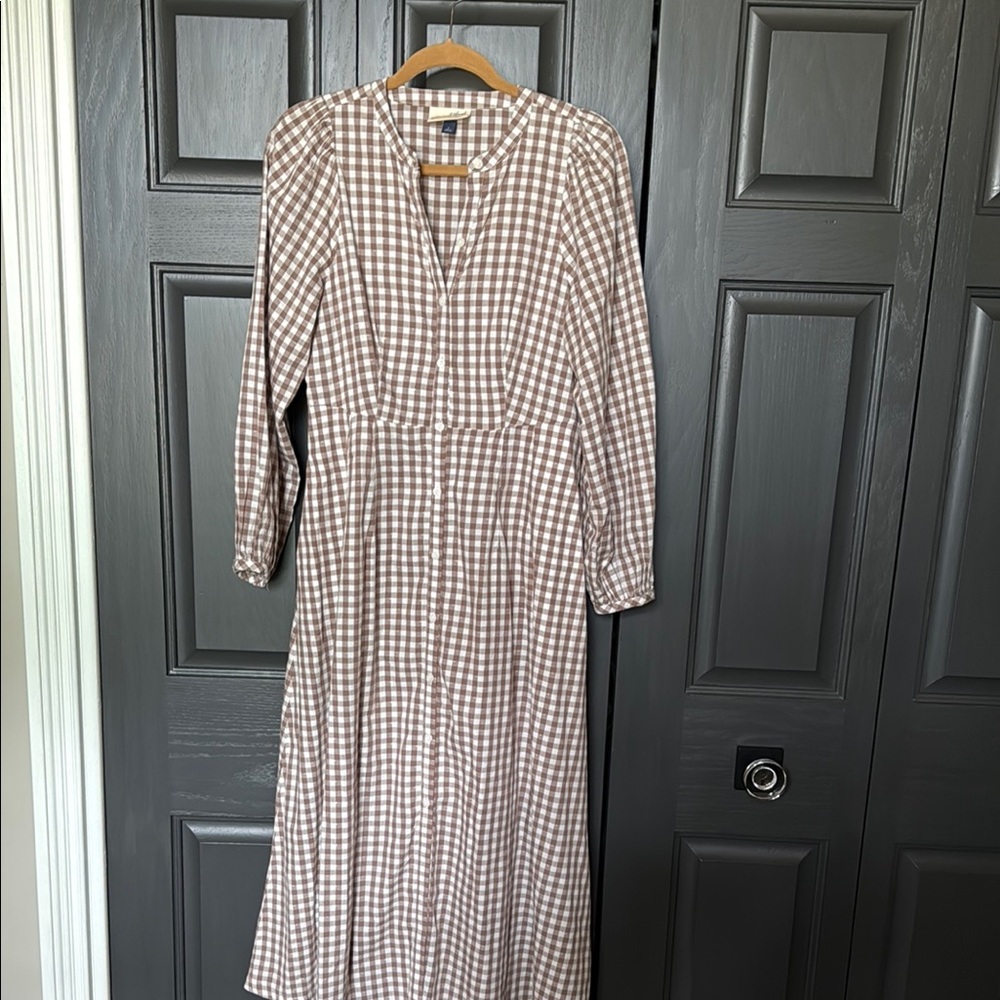 Universal Thread Brown and White V-Neck Bishop Sleeve Sundress